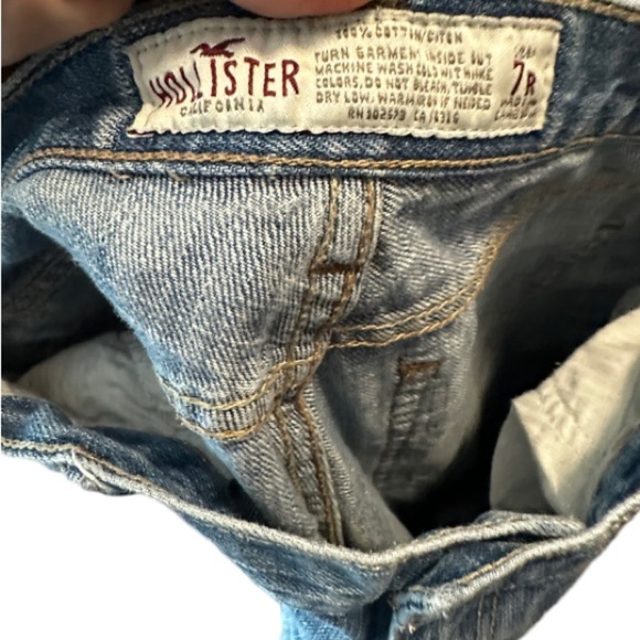 Hollister‎ Destroyed Jeans - Picture 6 of 6